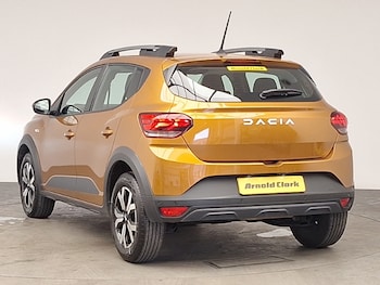 Used Dacia Sandero Stepway 2023 for sale - 79332551: Photo