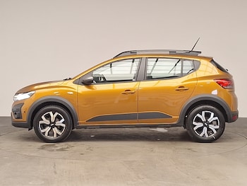 Used Dacia Sandero Stepway 2023 for sale - 79332551: Photo