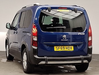 Used Peugeot Rifter 2019 for sale - 77544455: Photo