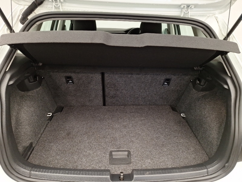 Used Volkswagen Polo 2018 for sale - 76483861: Photo 8