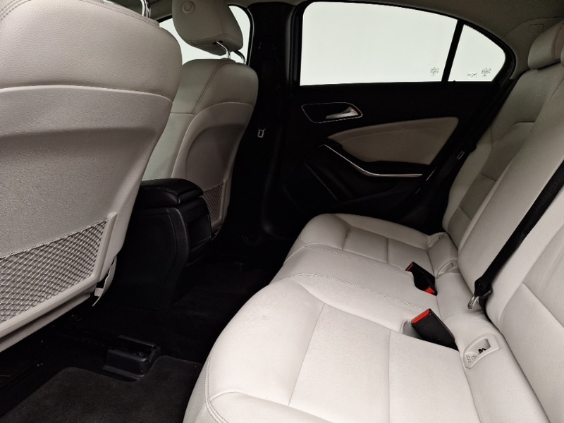 Used Mercedes-Benz A-Class 2017 for sale - 76736970: Photo 6