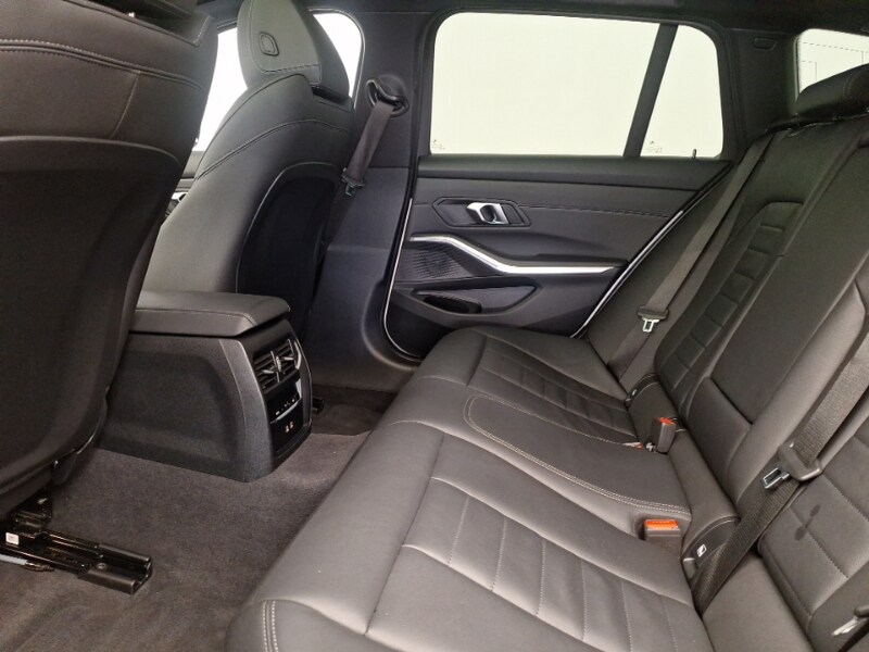 Used BMW 3 Series 2024 for sale - 77933577: Photo 6