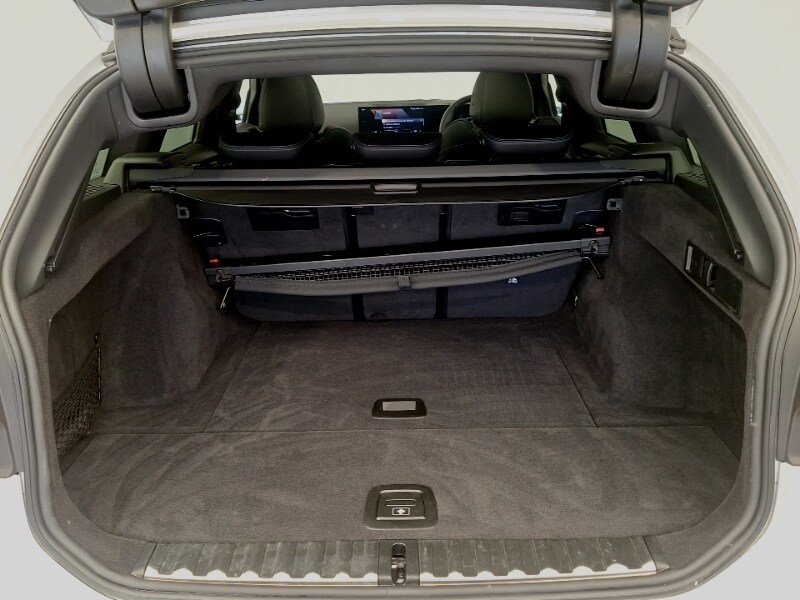 Used BMW 3 Series 2024 for sale - 77933577: Photo 8