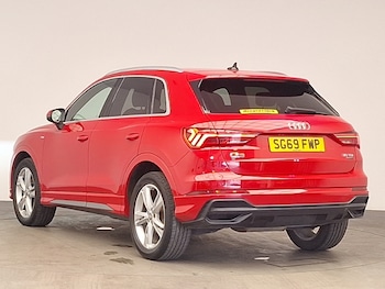 Used Audi Q3 2019 for sale - 79243105: Photo