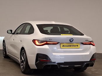 Used BMW i4 2022 for sale - 79433087: Photo