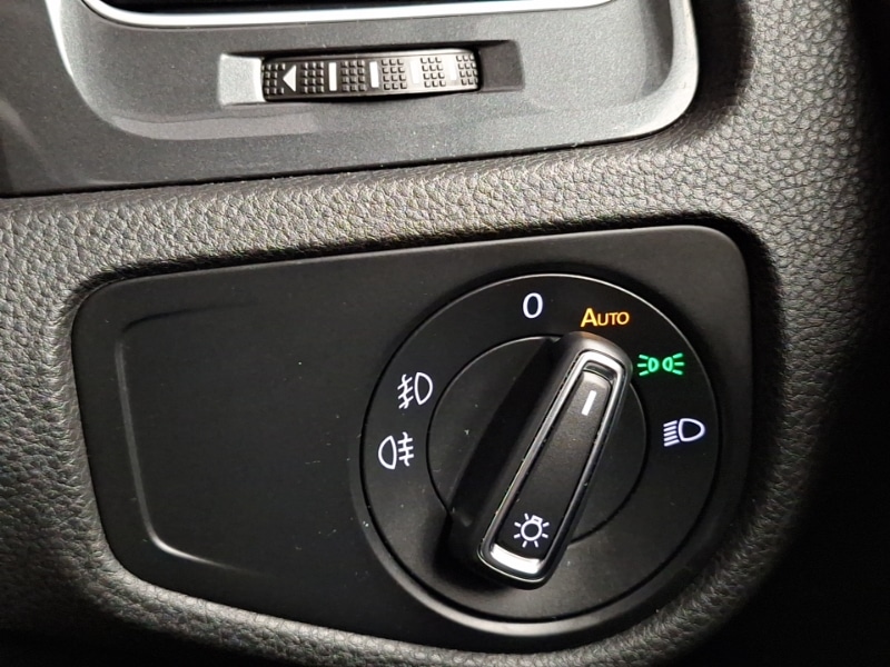 Used Volkswagen Golf 2019 for sale - 78126514: Photo 18