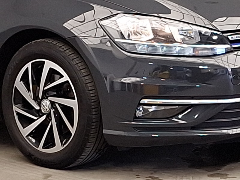 Used Volkswagen Golf 2019 for sale - 78126514: Photo 9