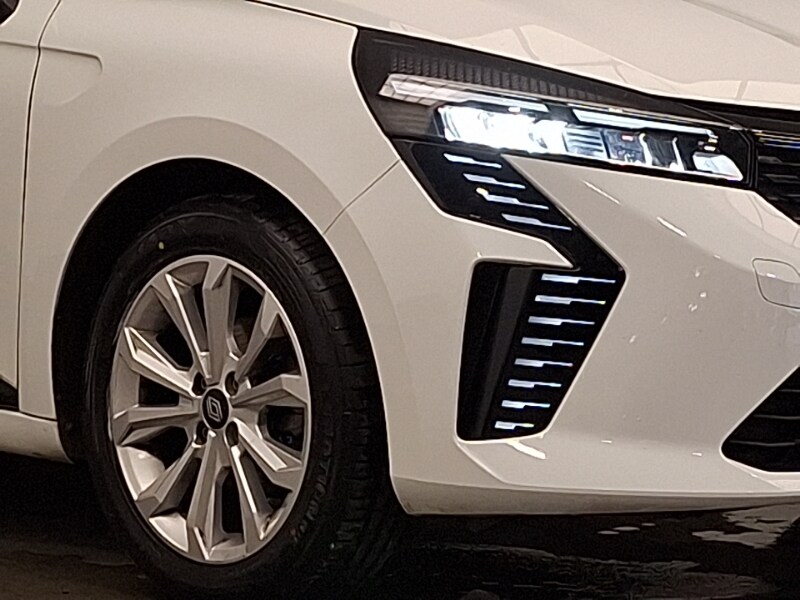 Used Renault Clio 2023 for sale - 77568884: Photo 9