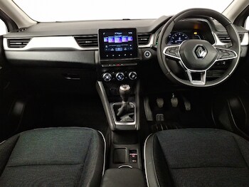 Used Renault Captur 2023 for sale - 78326972: Photo