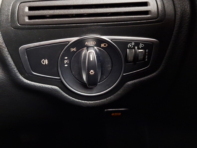 Used Mercedes-Benz C Class 2017 for sale - 77776983: Photo 19