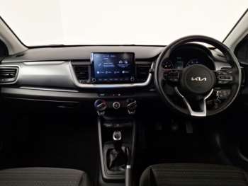 Used Kia Stonic 2023 for sale - 74636329: Photo