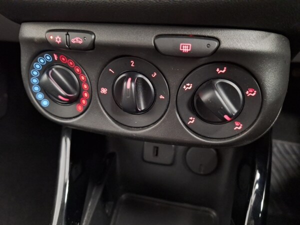 Used Vauxhall Corsa 2018 for sale - 76225944: Photo 15