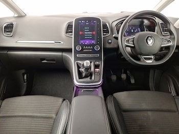 Used Renault Scenic 2019 for sale - 78527315: Photo