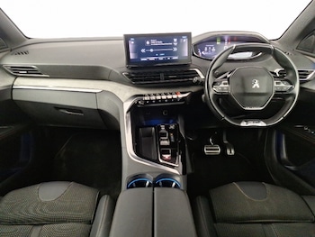 Used Peugeot 5008 2023 for sale - 79420453: Photo