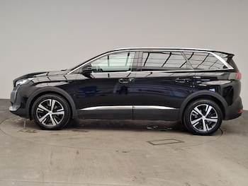 Used Peugeot 5008 2023 for sale - 79420453: Photo
