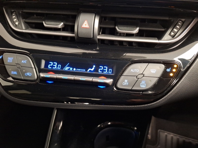 Used Toyota C-HR 2017 for sale - 78079972: Photo 15