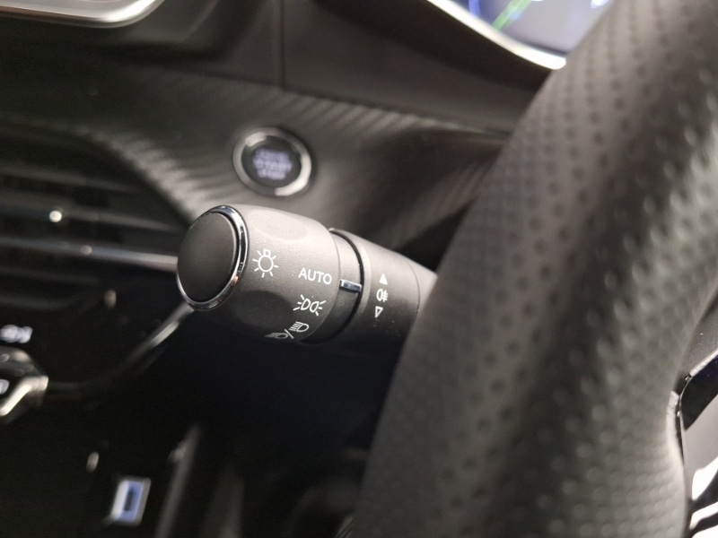 Used Peugeot 2008 2024 for sale - 77183456: Photo 18