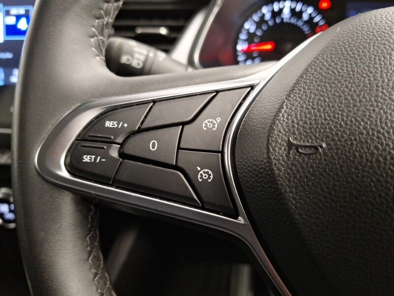 Used Renault Captur 2022 for sale - 77183460: Photo 17