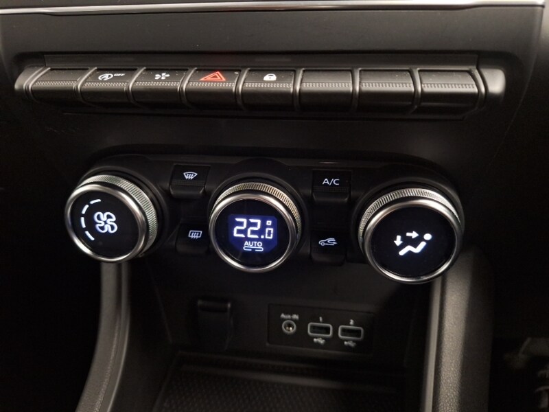 Used Renault Captur 2023 for sale - 77568877: Photo 16