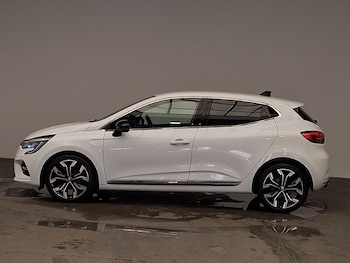 Used Renault Clio 2023 for sale - 77987834: Photo