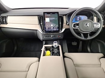 Used Volvo XC90 2025 for sale - 79473712: Photo