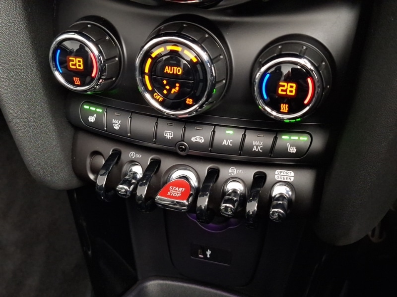 Used MINI Convertible 2023 for sale - 78093739: Photo 14