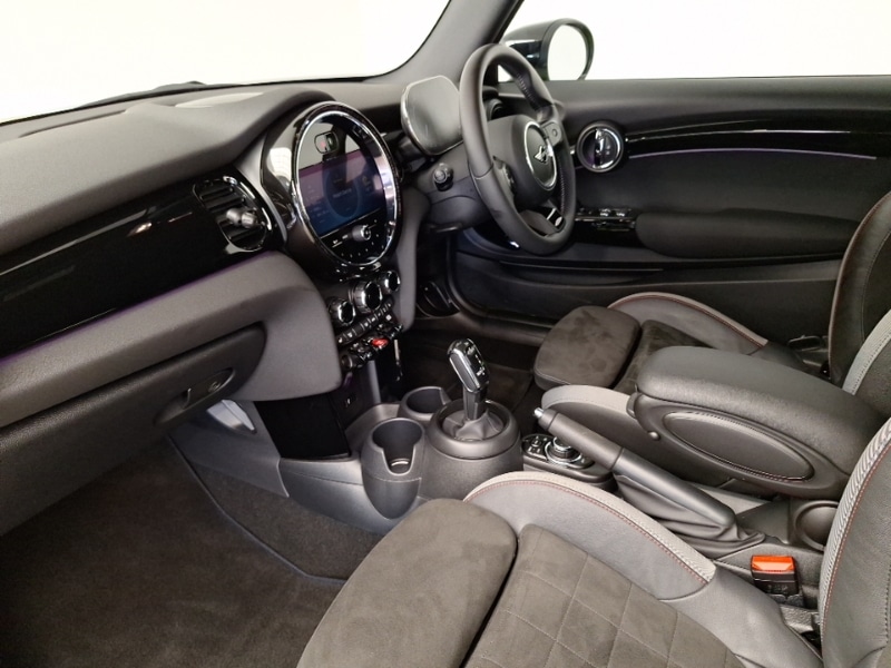 Used MINI Convertible 2023 for sale - 78093739: Photo 5