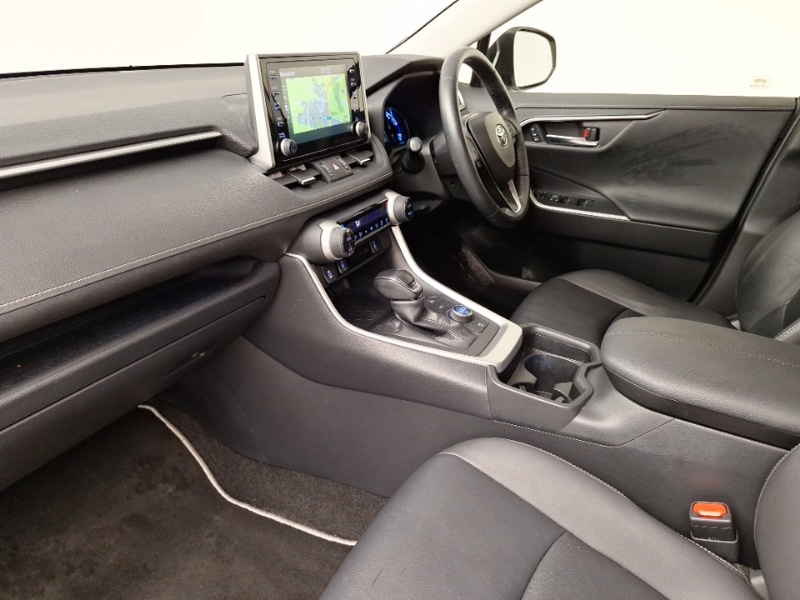 Used Toyota RAV4 2019 for sale - 76493561: Photo 5