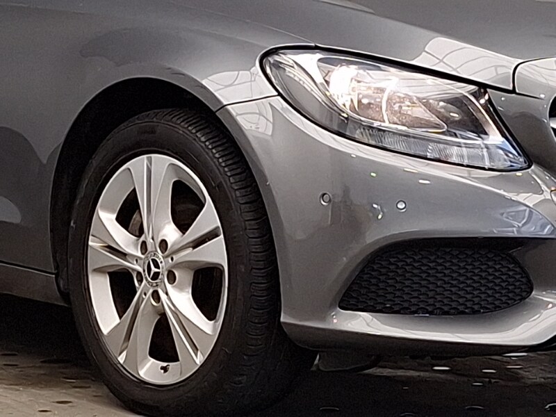 Used Mercedes-Benz C Class 2017 for sale - 77273111: Photo 9