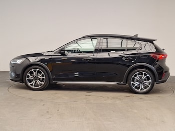 Used Ford Focus 2023 for sale - 78656301: Photo