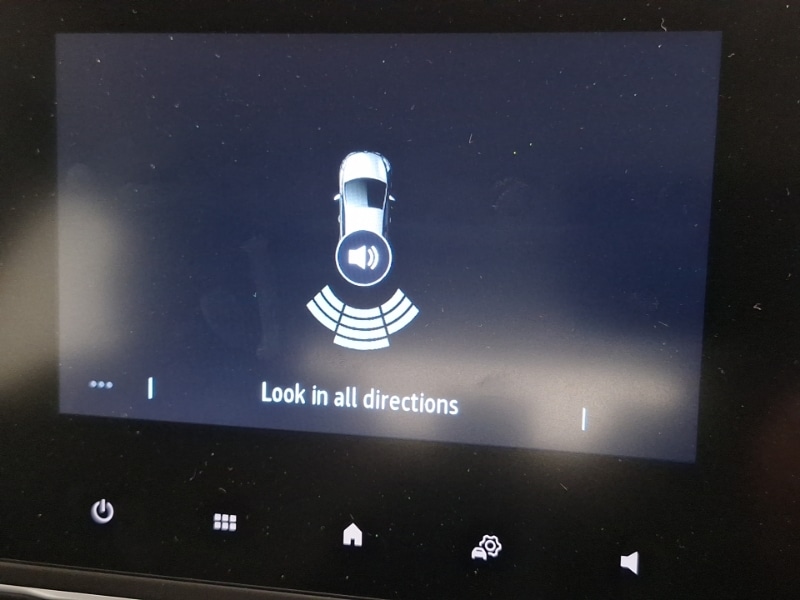 Used Renault Clio 2024 for sale - 76459748: Photo 12