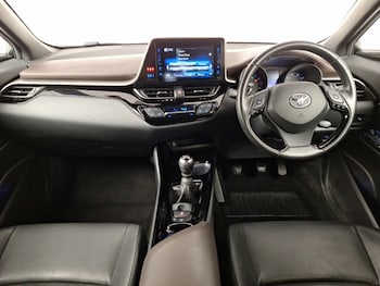 Used Toyota C-HR 2019 for sale - 79218358: Photo