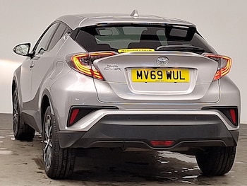 Used Toyota C-HR 2019 for sale - 79218358: Photo