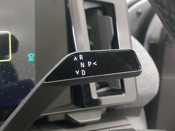 Used Renault Megane E Tech 2023 for sale - 76221461: Photo 12