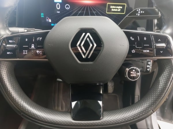 Used Renault Megane E Tech 2023 for sale - 76221461: Photo 16