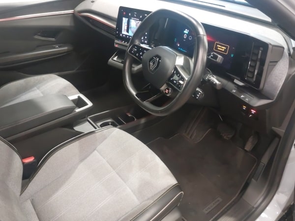 Used Renault Megane E Tech 2023 for sale - 76221461: Photo 18