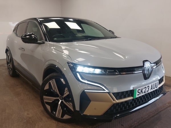 Used Renault Megane E Tech 2023 for sale - 76221461: Photo 1
