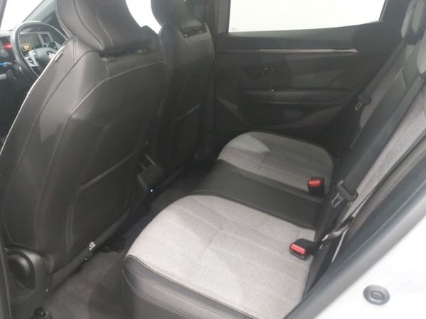 Used Renault Megane E Tech 2023 for sale - 76221461: Photo 6