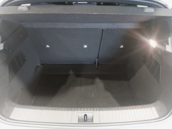 Used Renault Megane E Tech 2023 for sale - 76221461: Photo 8