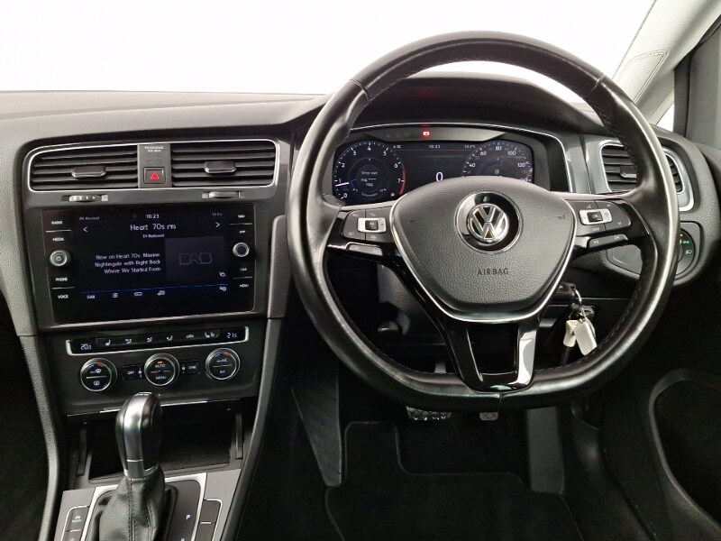 Used Volkswagen Golf 2019 for sale - 77433842: Photo 7