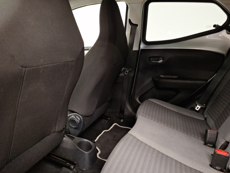 Used Toyota AYGO 2019 for sale - 76602608: Photo 6