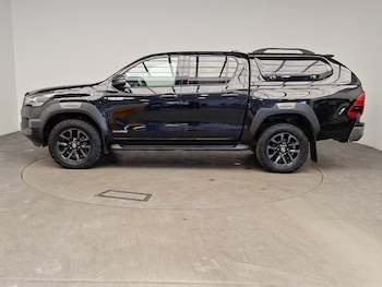 Used Toyota Hilux 2023 for sale - 79207666: Photo