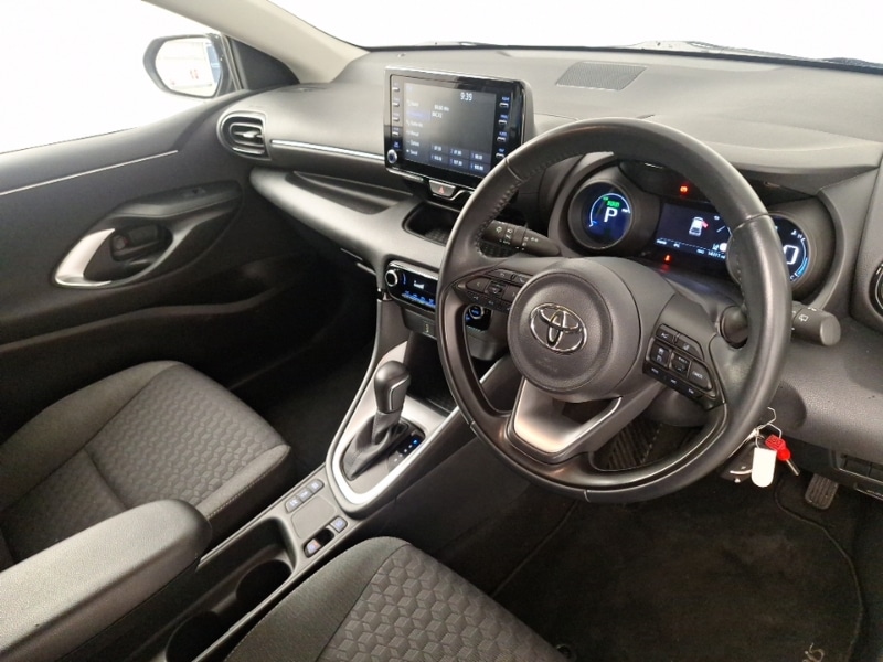 Used Toyota Yaris 2023 for sale - 77568880: Photo 11