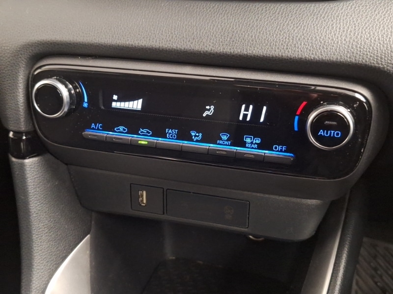 Used Toyota Yaris 2023 for sale - 77568880: Photo 13