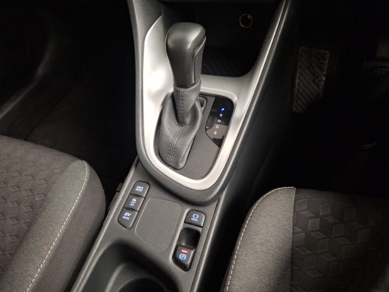 Used Toyota Yaris 2023 for sale - 77568880: Photo 15