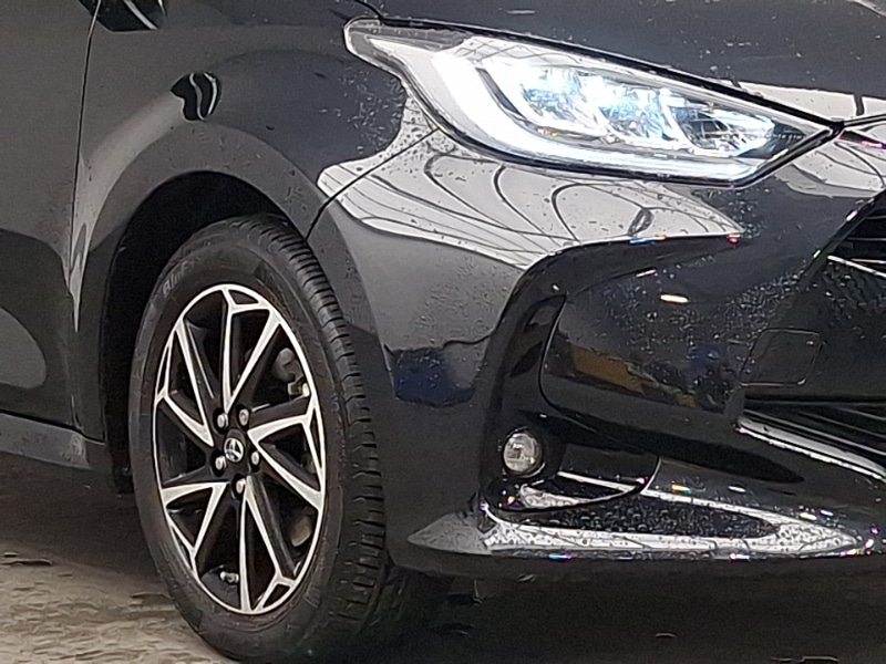 Used Toyota Yaris 2023 for sale - 77568880: Photo 9