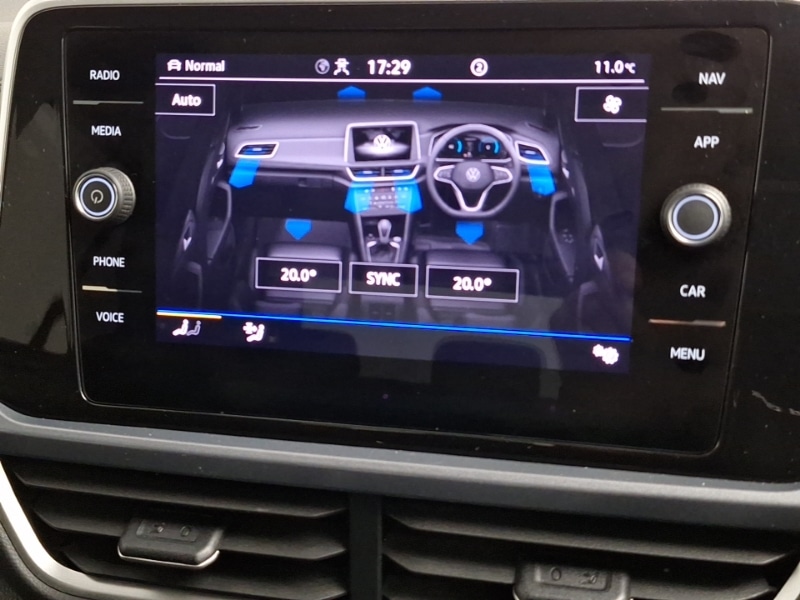 Used Volkswagen T-Roc 2023 for sale - 78147310: Photo 13