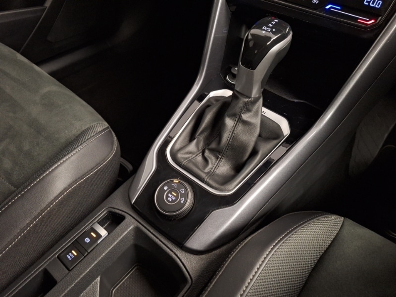 Used Volkswagen T-Roc 2023 for sale - 78147310: Photo 17