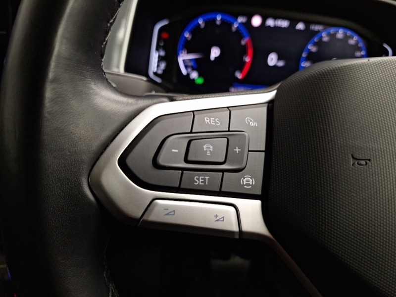 Used Volkswagen T-Roc 2023 for sale - 78147310: Photo 18