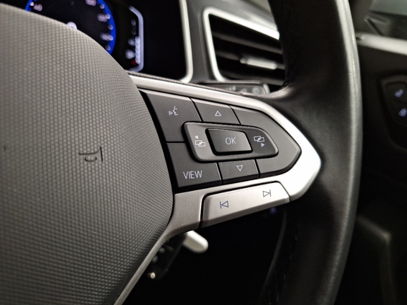 Used Volkswagen T-Roc 2023 for sale - 78147310: Photo 19